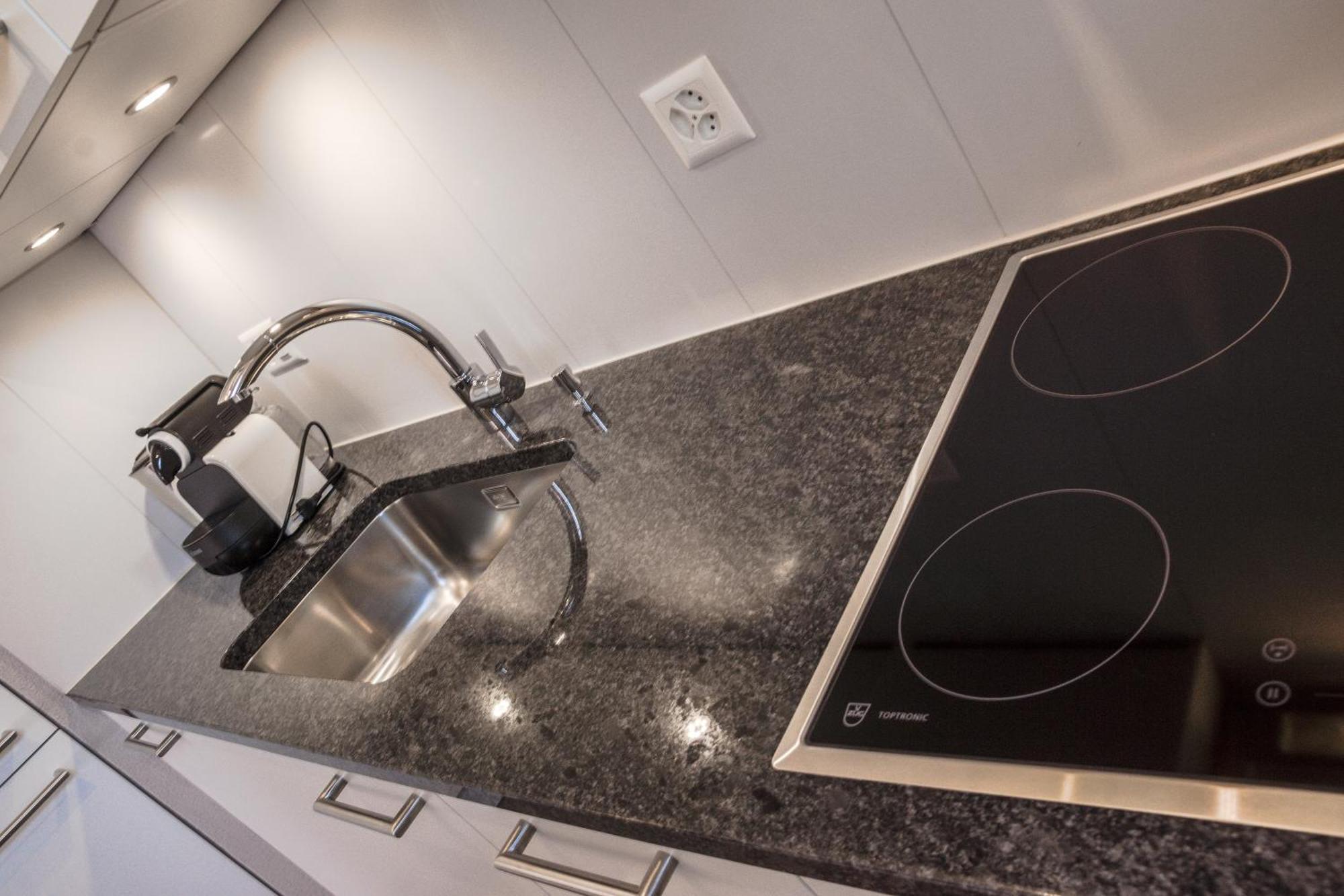 Reloc Serviced Apartments Zurich-Oerlikon Room photo